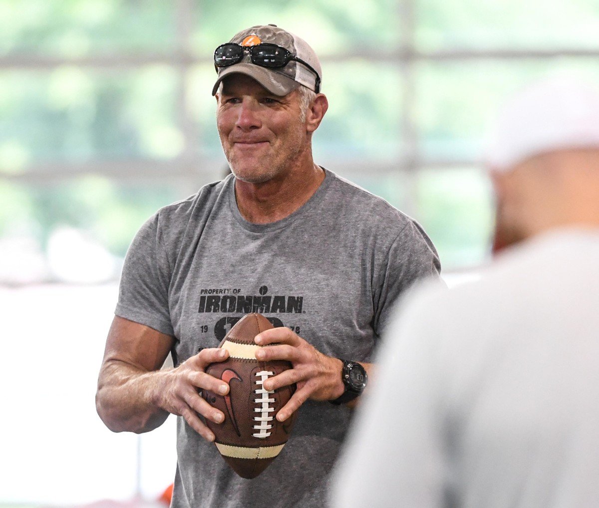 Brett Favre: NFL Legend